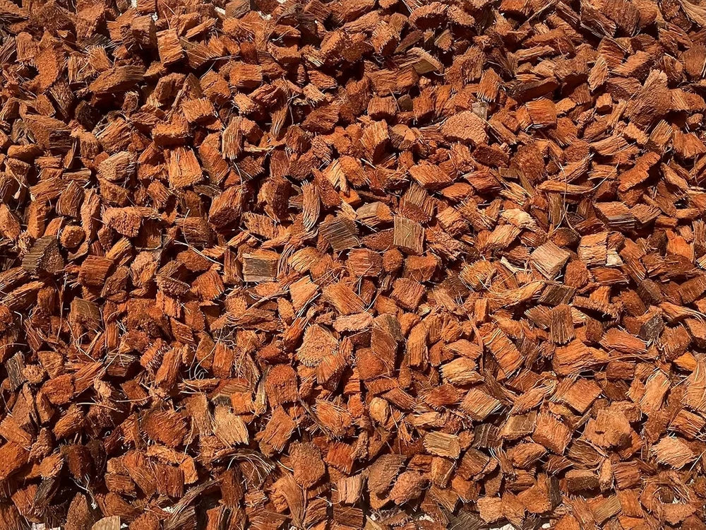 COCO HUSK CHIPS (8.5L BAG)